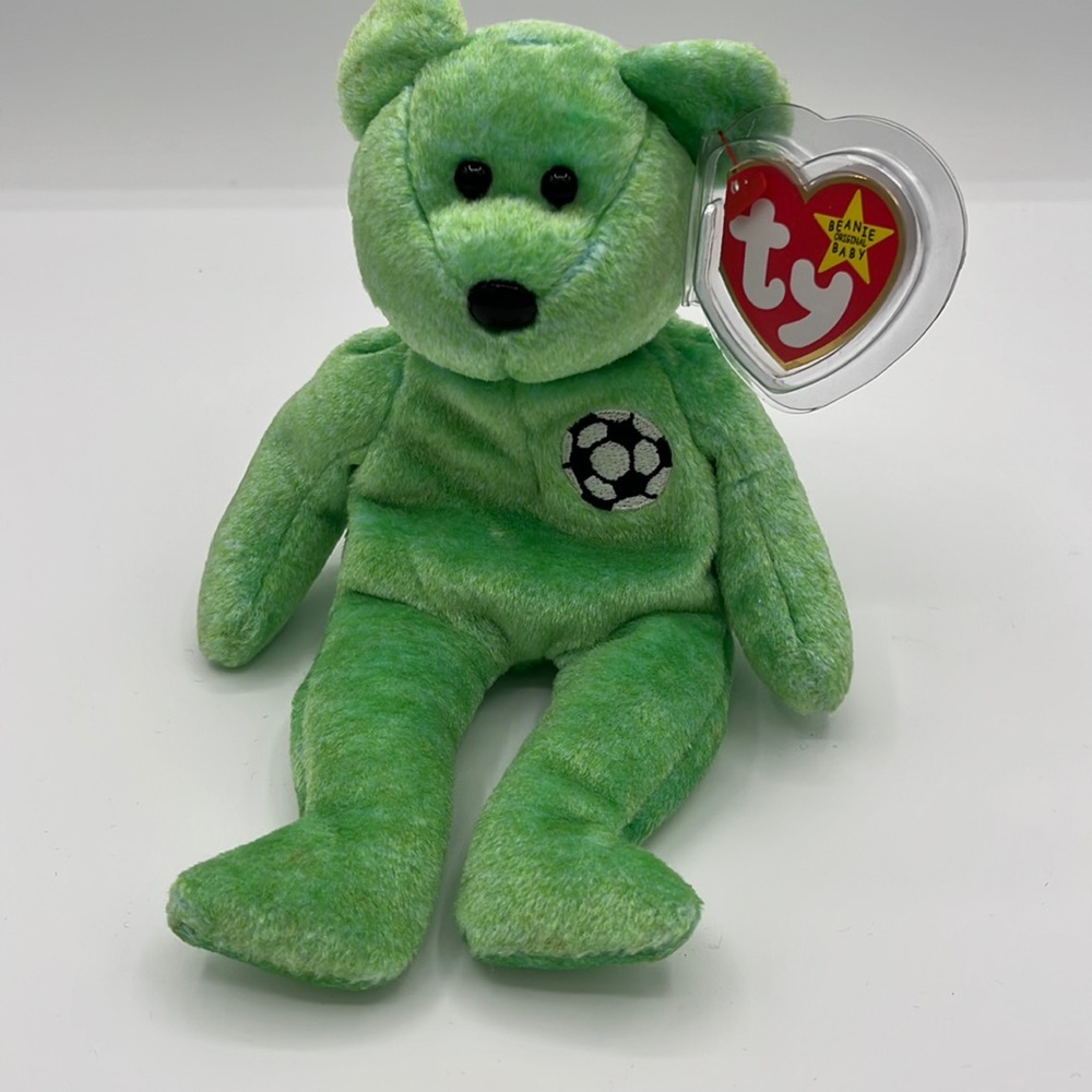 Ty Beanie Baby "Kicks" BD:1998